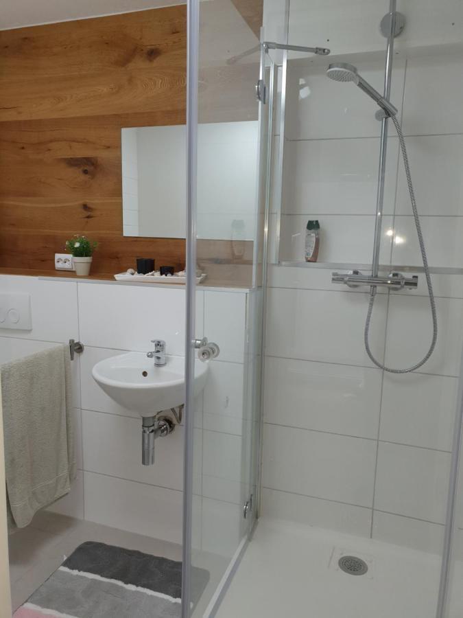 Privat Apartaments , eigene Eigang, eigene Badezimmer, und eigene Küche Straelen Exterior foto