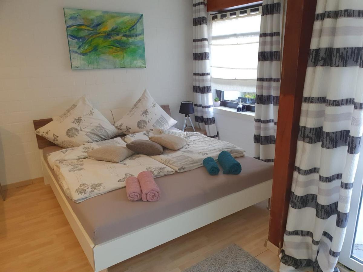 Privat Apartaments , eigene Eigang, eigene Badezimmer, und eigene Küche Straelen Exterior foto